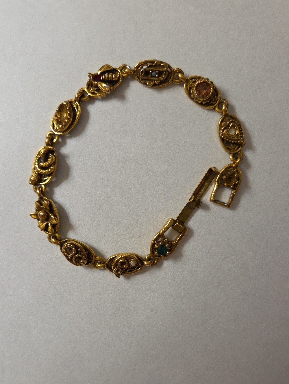 Vintage 1950s Goldette Link Bracelette.